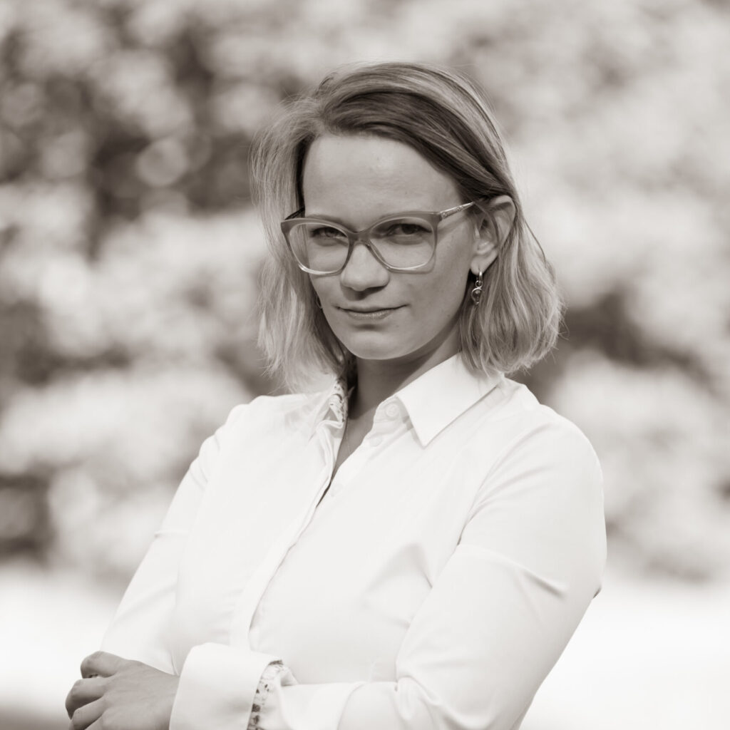 Liivi Laurent - portreefoto. Foto: Igor Tseskidov